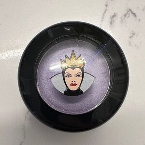 NEVER USED LIMITED EDITION MAC EYESHADOW